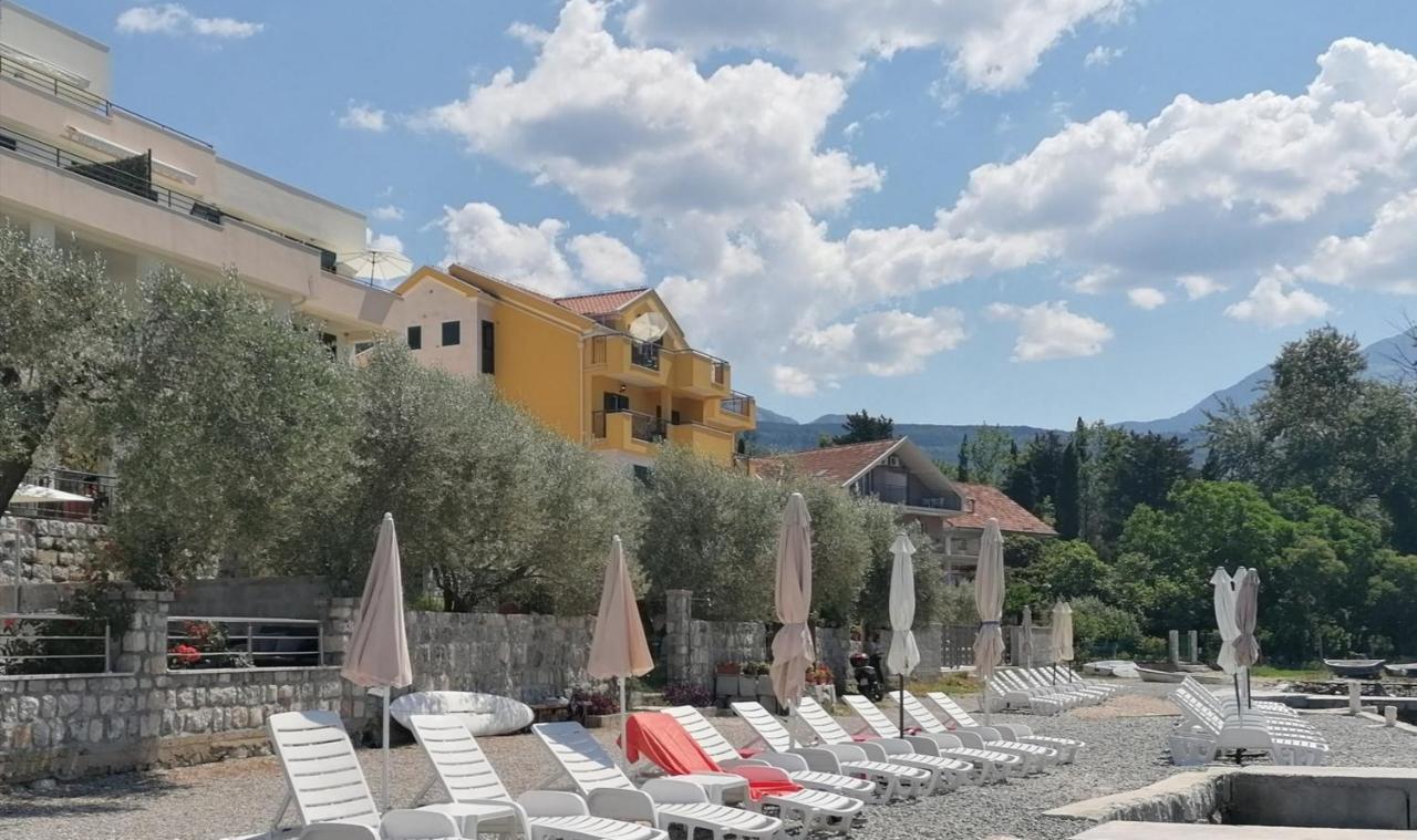 Olea Apartment Tivat Luaran gambar