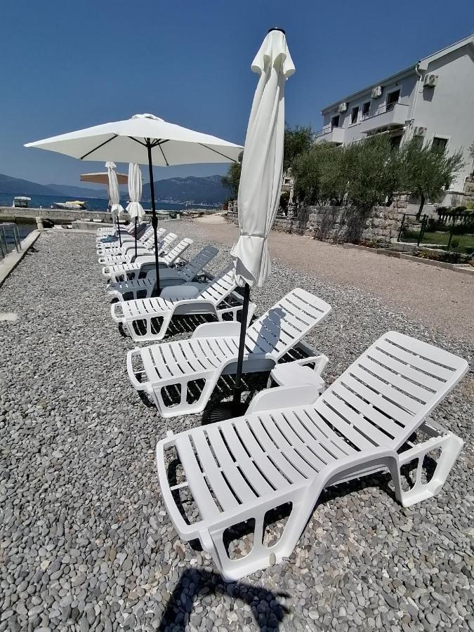 Olea Apartment Tivat Luaran gambar