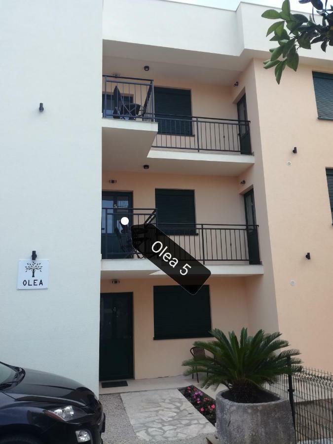 Olea Apartment Tivat Luaran gambar