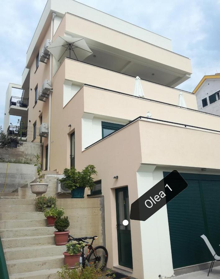 Olea Apartment Tivat Luaran gambar